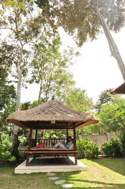 The Luku Villa Buwit Dış mekan fotoğraf